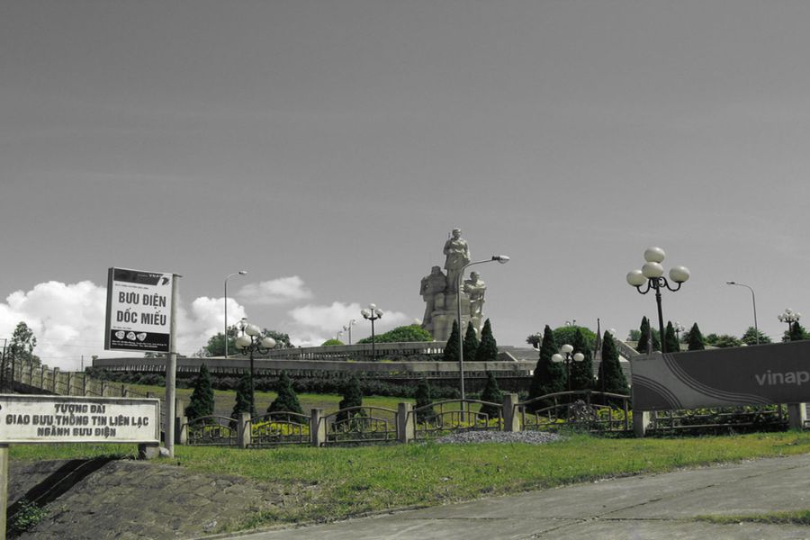 Đường đi căn cứ Cồn Tiên - Dốc Miếu