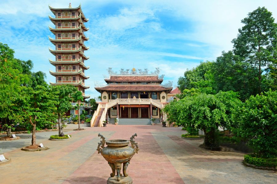 Không gian thanh tịnh tại chùa Cam Lộ