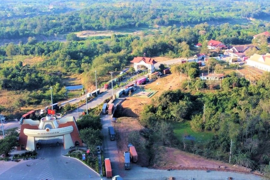 Trải nghiệm tại cửa khẩu Lao Bảo