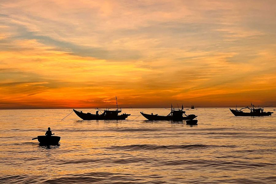 Bình minh trên đảo Cồn Cỏ