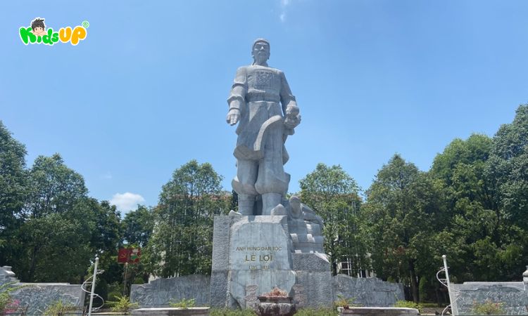 Nhân vật tiêu biểu khởi nghĩa Lam Sơn