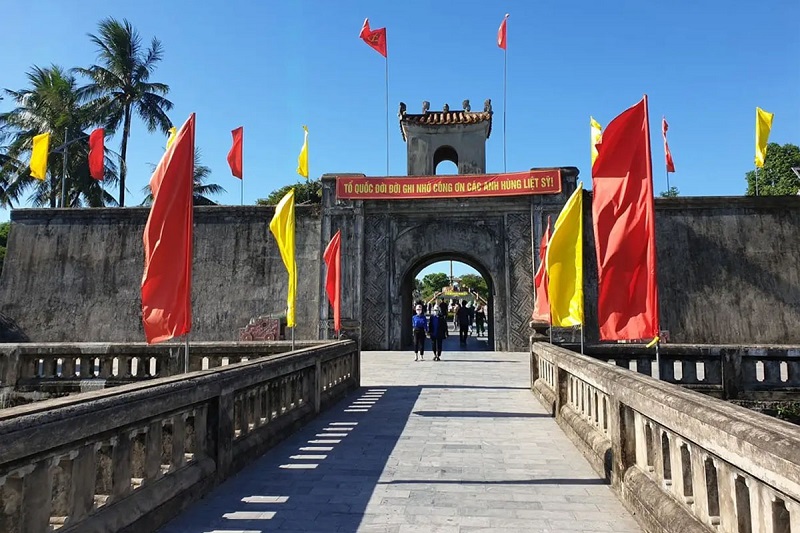 Thành cổ Quảng Trị