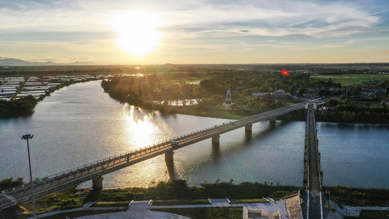 Cầu Hiền Lương sông Bến Hải