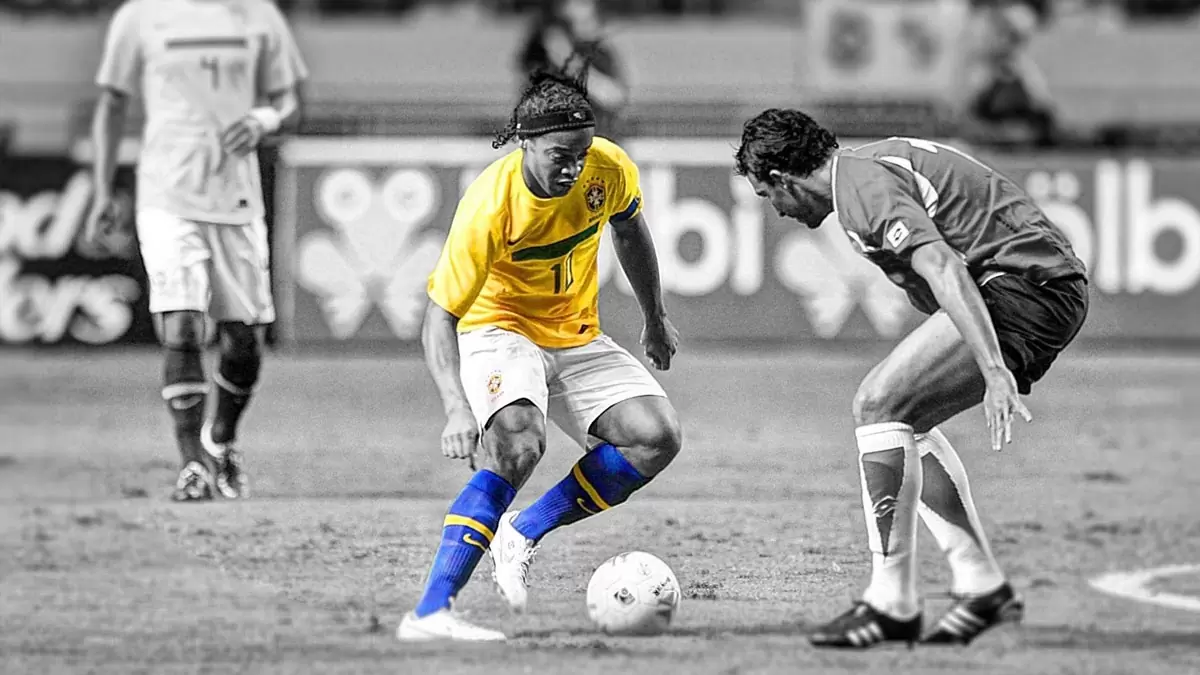 Kỹ thuật Elastico trứ danh của người Nam Mỹ - VAR PLUS