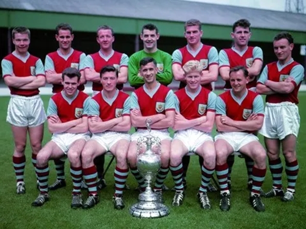 Đội bóng Burnley-Anh – Lịch Sử Hình Thành & Thành Tích - đội Nam
